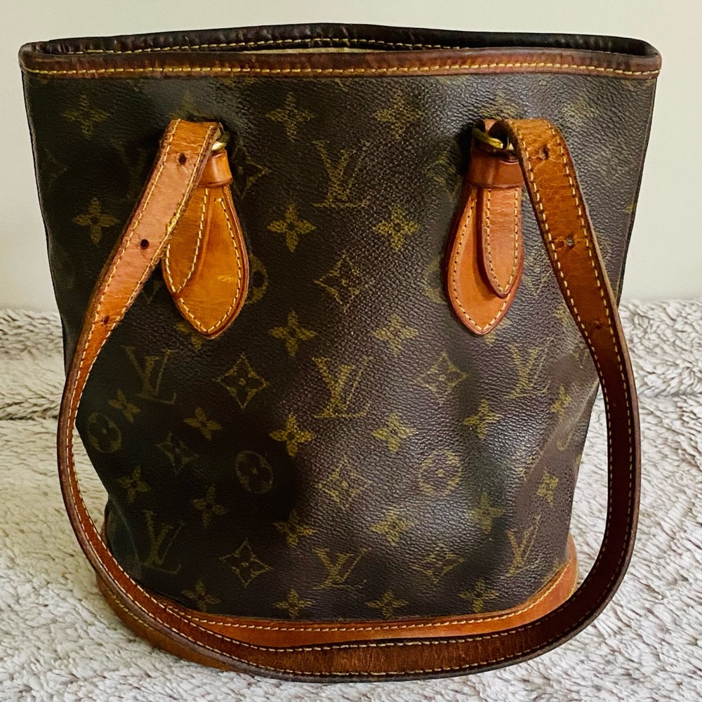 Authentic Vintage Louis Vuitton mini Bucket